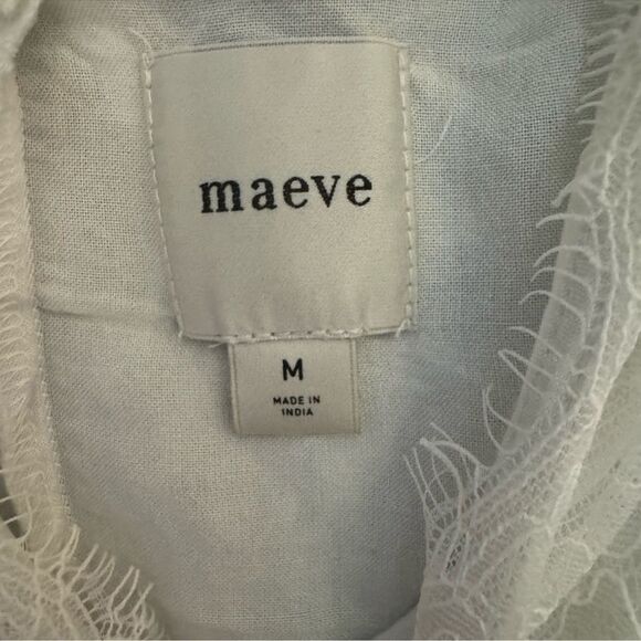 Maeve White Lace Detail slippers 
Size M - Picture 6 of 6